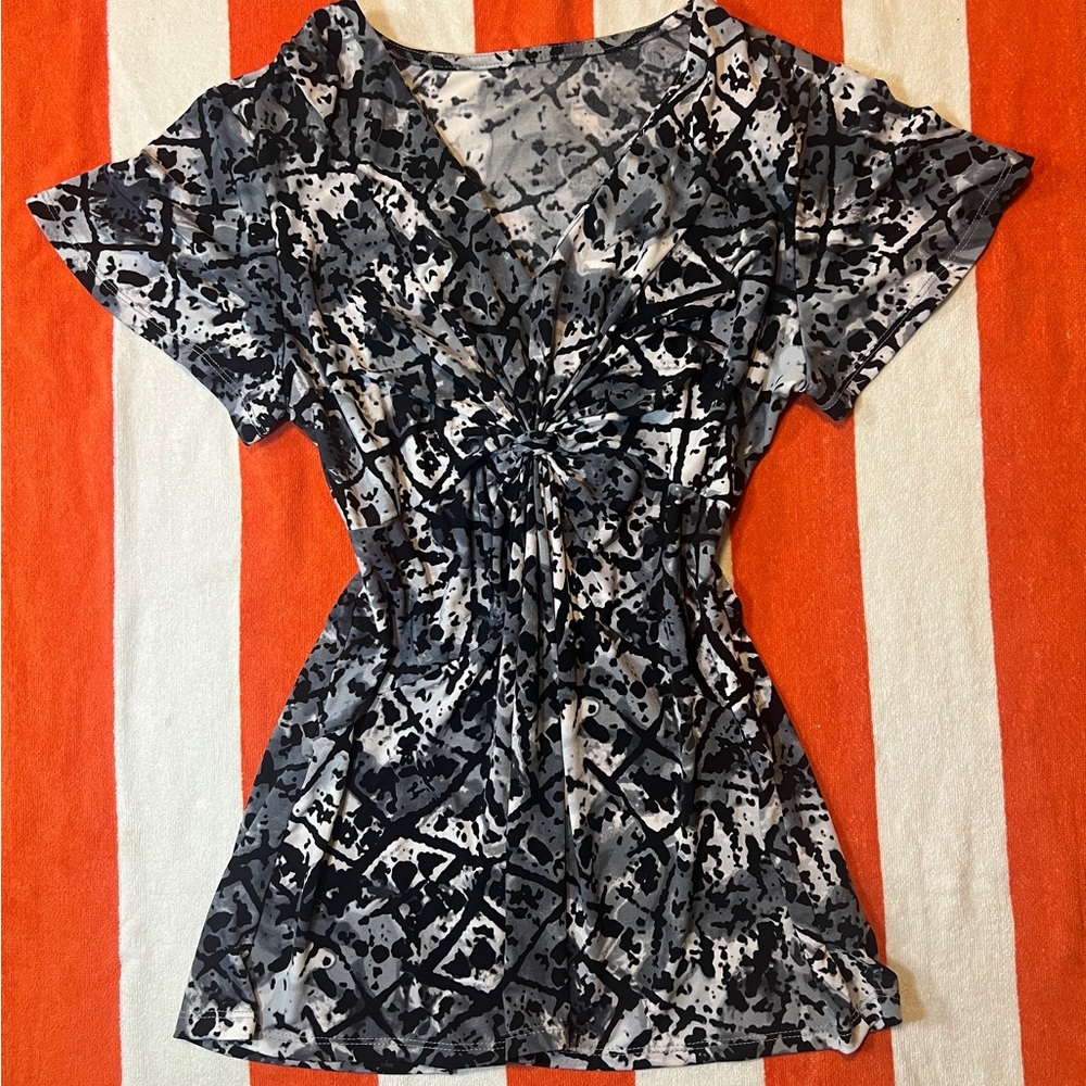 Abstract Black and Gray Women's Top